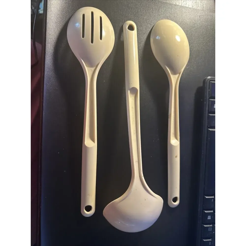 Vintage Tupperware Cooking Utensils Lot Set Of 3 Cream Plastic Spoons Ladle